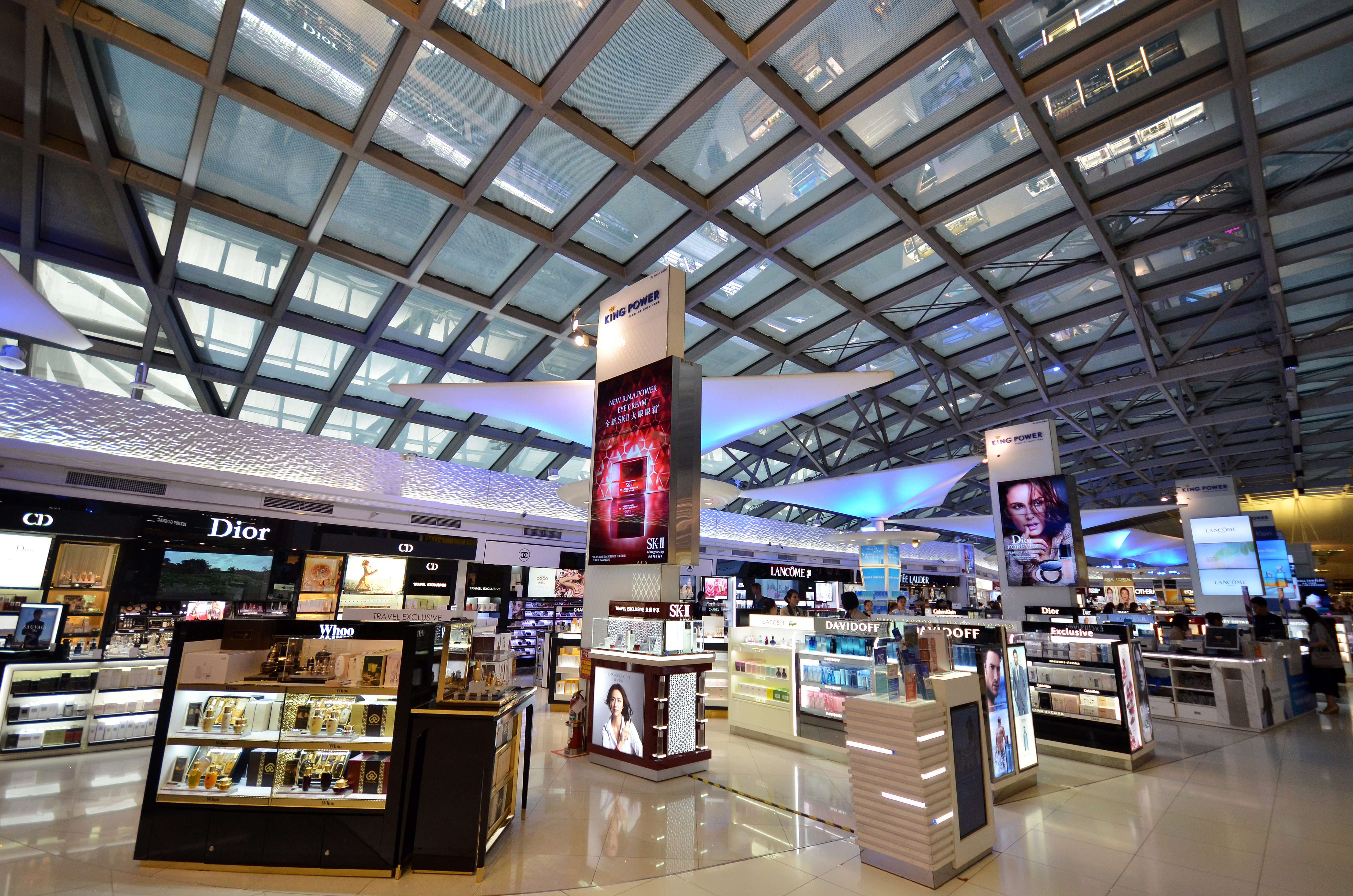 Shops and Duty Free at Hong Kong Airport